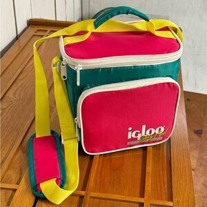 Igloo Retro 90’s Lunch Cooler